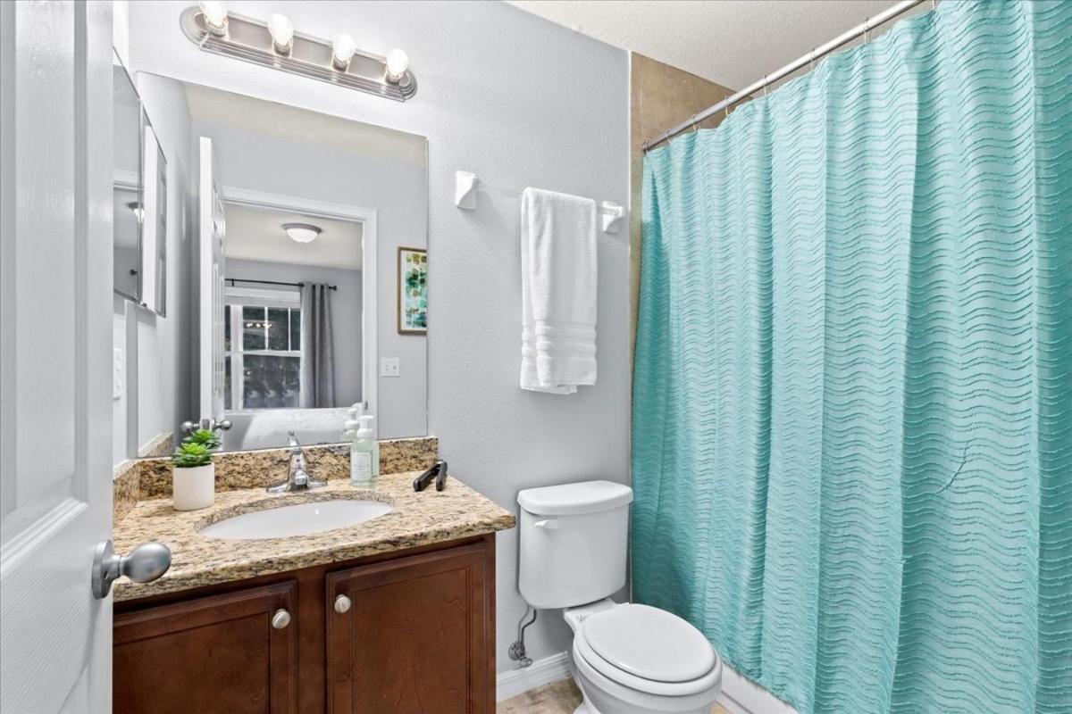 King Bed Cozy Townhouse 10 Min From Uf Villa Gainesville Exterior photo